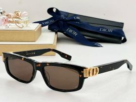 Picture of Dior Sunglasses _SKUfw55791983fw